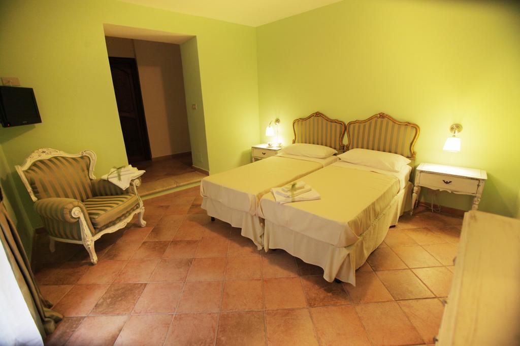 Antica Palermo R&B Bed & Breakfast Bilik gambar