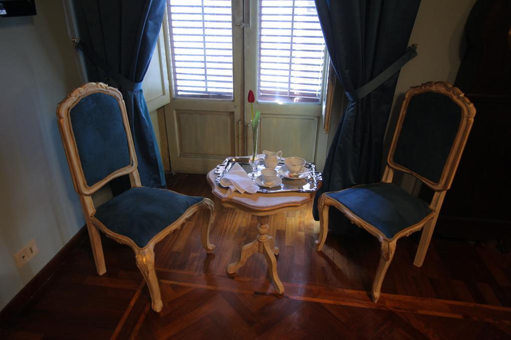 Antica Palermo R&B Bed & Breakfast Bilik gambar