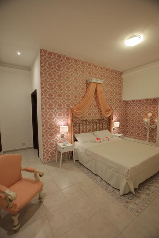 Antica Palermo R&B Bed & Breakfast Bilik gambar